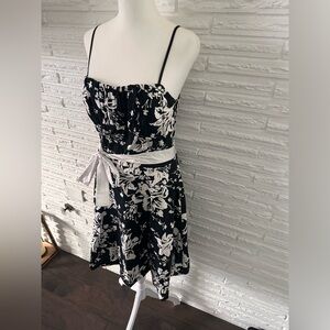 Black and White Midi Floral Dress, Juniors Size 9